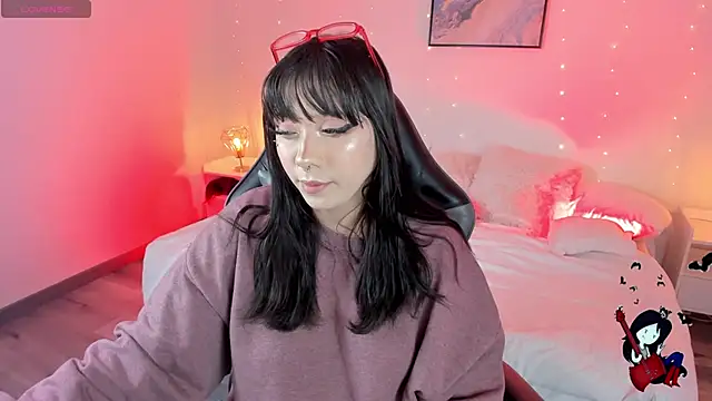 Snapshot of Noahcryptic chatting on 10-01-25, 04:07 Noahcryptic online show from 10-01-25, 04:07