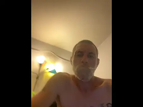 jarjar83 online show from 07-07-26, 07:45