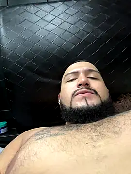 Snapshot of Carlosleon9797 chatting on 11-04-25, 08:24 Carlosleon9797 online show from 11-04-25, 08:24