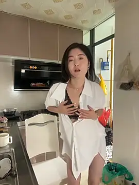 Snapshot of xtt1689999 chatting on 09-21-25, 02:57 xtt1689999 online show from 09-21-25, 02:57