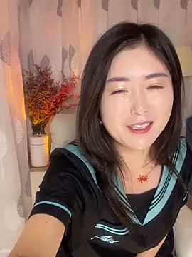 Snapshot of xtt1689999 chatting on 09-25-25, 04:27 xtt1689999 online show from 09-25-25, 04:27