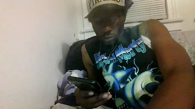 Snapshot of BBCGottii chatting on 03-20-26, 12:10 BBCGottii online show from 03-20-26, 12:10