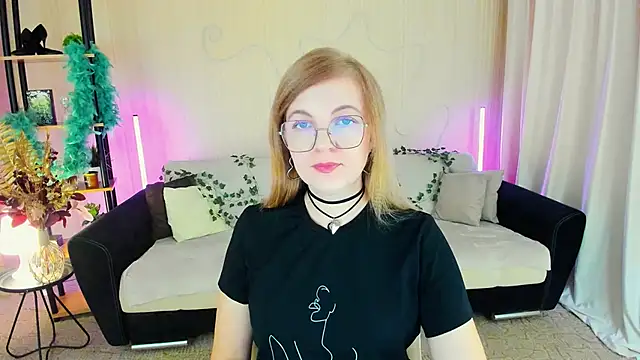 YourUniverser online show from 11-24-25, 09:31