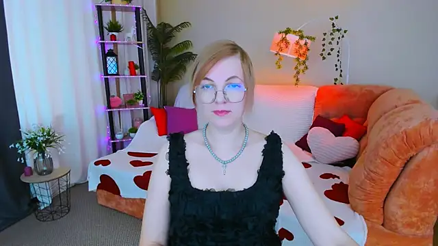 YourUniverser online show from 06-09-26, 09:32
