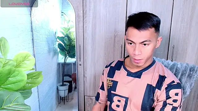 PinooyMilker online show from 02-19-26, 01:23