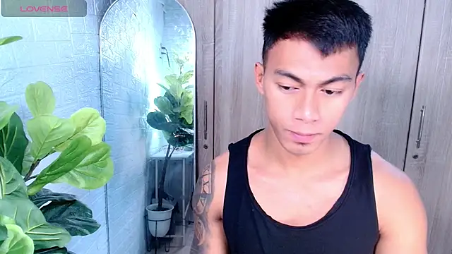 PinooyMilker online show from 04-09-26, 04:01