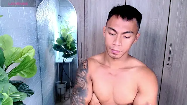 PinooyMilker online show from 04-17-26, 02:31