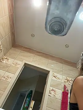 EvvaMur online show from 02-17-26, 01:57