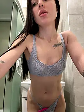 Snapshot of SakuraSara chatting on 11-25-25, 03:50 SakuraSara online show from 11-25-25, 03:50