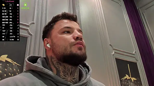 OliverSport online show from 03-25-26, 03:51