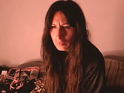 Snapshot of NathaSlave chatting on 11-10-25, 09:30 NathaSlave online show from 11-10-25, 09:30