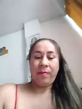 Nala1986 online show from 10-15-25, 08:42