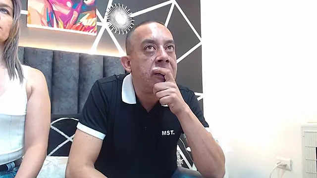 GabrielandAbigail online show from 02-02-26, 03:11