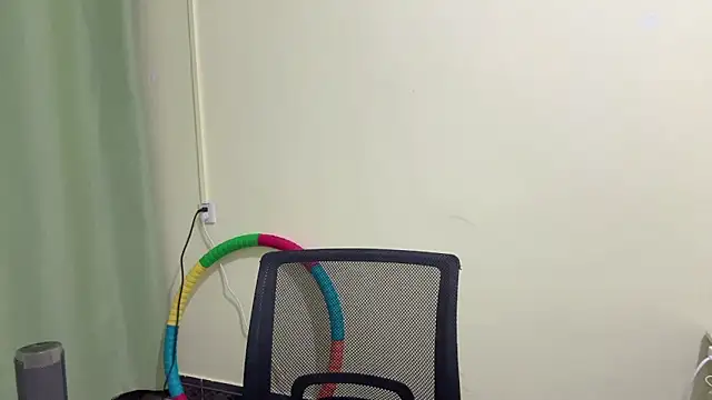 Nicole-13 online show from 12-18-25, 12:33