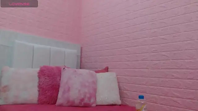 suzanhot 30 online show from 04-23-26, 09:17