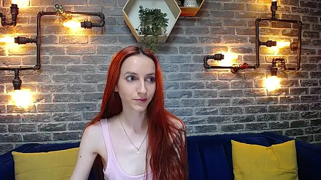 Julia Jae online show from 10-09-25, 06:22