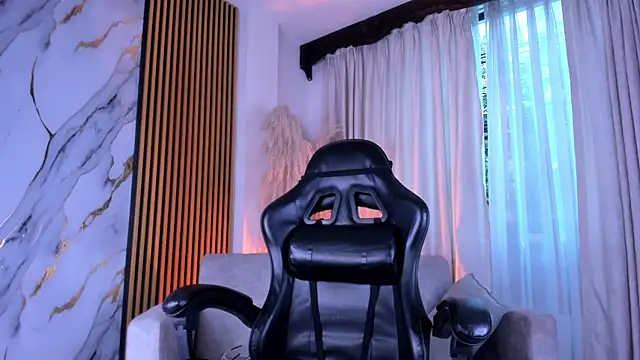JulienSaint online show from 06-28-26, 11:27