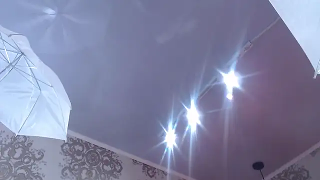 Snapshot of KendyLoveLans chatting on 09-15-25, 01:49 KendyLoveLans online show from 09-15-25, 01:49