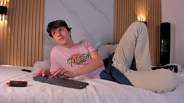 IM DAREN online show from 11-13-25, 03:16