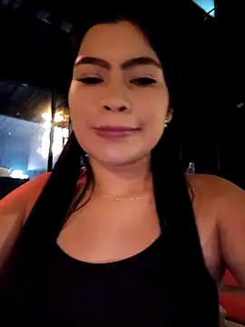 Snapshot of LunaaRosse chatting on 09-28-25, 04:18 LunaaRosse online show from 09-28-25, 04:18