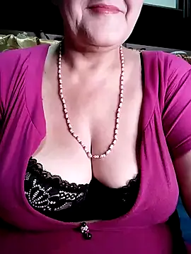 Snapshot of Troiavaca chatting on 02-21-26, 05:36 Troiavaca online show from 02-21-26, 05:36