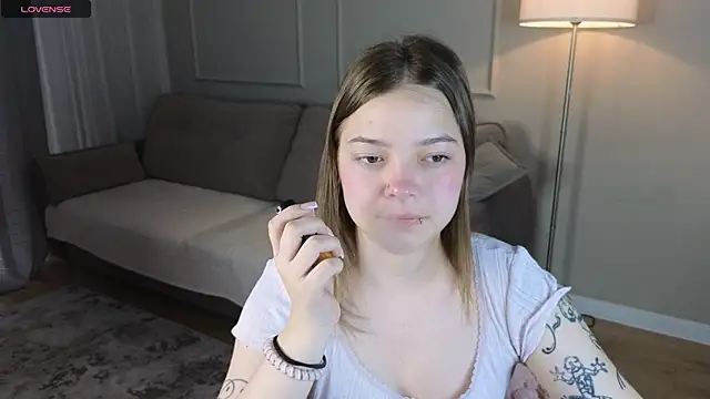 patriciapink online show from 04-30-26, 04:19