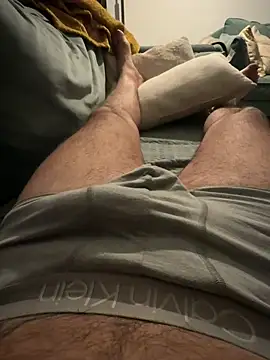 Snapshot of Bigtitsloveshow chatting on 11-09-25, 06:23 Bigtitsloveshow online show from 11-09-25, 06:23