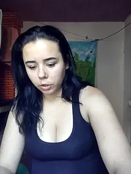 Snapshot of CutieMarine chatting on 10-13-25, 10:37 CutieMarine online show from 10-13-25, 10:37