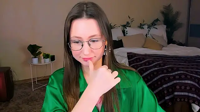 YourLovellyStory online show from 01-16-26, 11:25