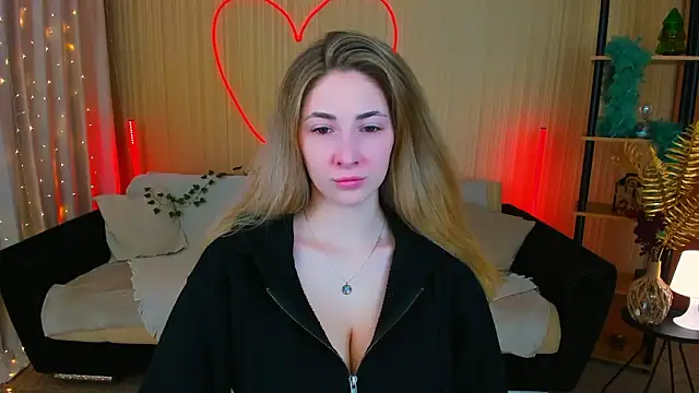 Snapshot of SensitiveSooul chatting on 02-01-26, 06:28 SensitiveSooul online show from 02-01-26, 06:28