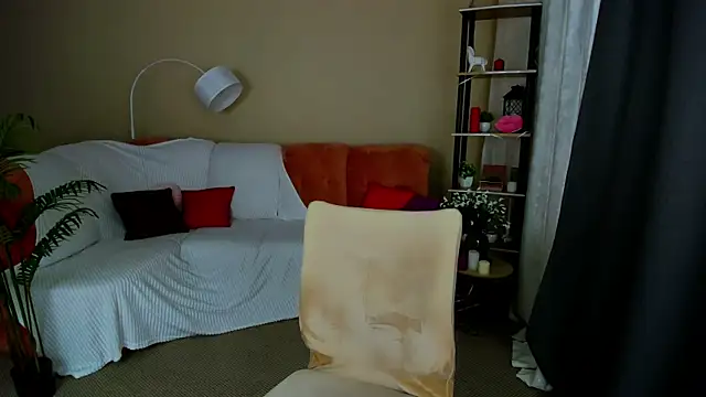 Snapshot of SensitiveSooul chatting on 02-23-26, 07:22 SensitiveSooul online show from 02-23-26, 07:22