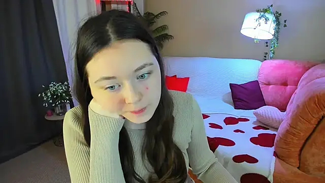 AlluringLookk online show from 05-29-26, 04:49