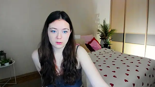 AlluringLookk online show from 06-29-26, 11:21