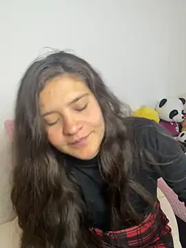 Emilyybennet  online show from 11-07-25, 10:10