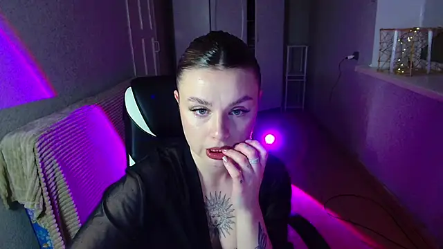 AngelicaHollywood online show from 02-20-26, 10:32