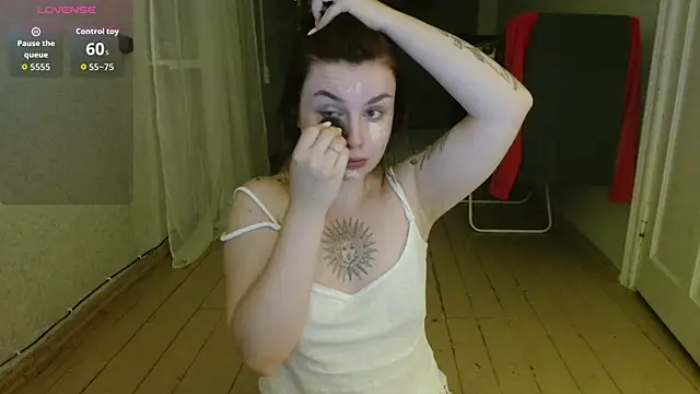 Snapshot of AngelicaHollywood chatting on 07-24-26, 09:02 AngelicaHollywood online show from 07-24-26, 09:02