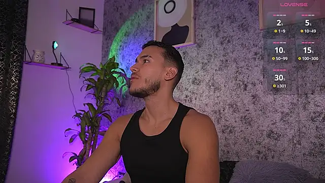 MarkSantozz online show from 06-19-26, 02:43