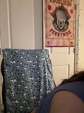 CharmingMaddie online show from 03-04-26, 09:37