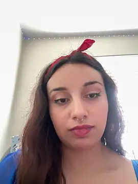 CharmingMaddie online show from 04-28-26, 05:40