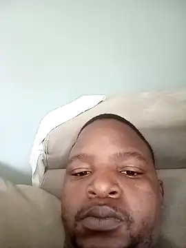 Snapshot of Thabo1004 chatting on 11-04-25, 06:12 Thabo1004 online show from 11-04-25, 06:12