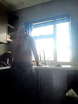 Snapshot of Thabo1004 chatting on 02-05-26, 02:43 Thabo1004 online show from 02-05-26, 02:43