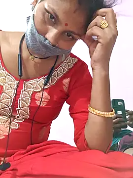 Snapshot of Love-pari077 chatting on 10-19-25, 03:45 Love-pari077 online show from 10-19-25, 03:45