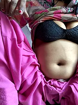 Snapshot of Love-pari077 chatting on 11-05-25, 07:30 Love-pari077 online show from 11-05-25, 07:30