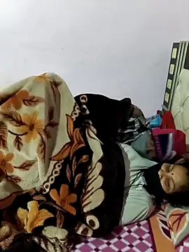 Snapshot of Love-pari077 chatting on 12-03-25, 12:40 Love-pari077 online show from 12-03-25, 12:40