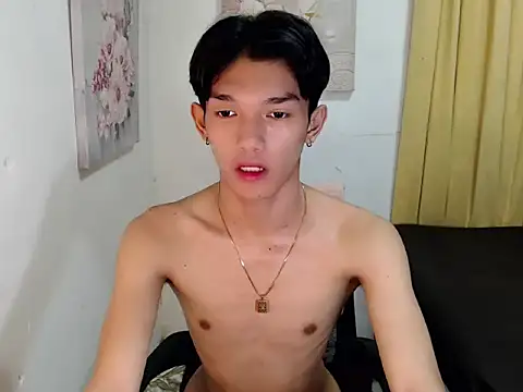 Snapshot of fuckerfriendsxx chatting on 11-16-25, 10:32 fuckerfriendsxx online show from 11-16-25, 10:32