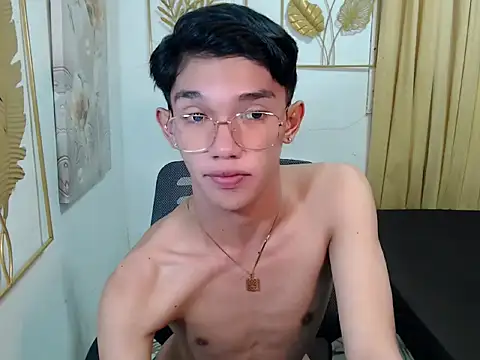 Snapshot of fuckerfriendsxx chatting on 02-06-26, 03:48 fuckerfriendsxx online show from 02-06-26, 03:48