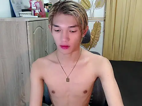 fuckerfriendsxx online show from 06-10-26, 07:07