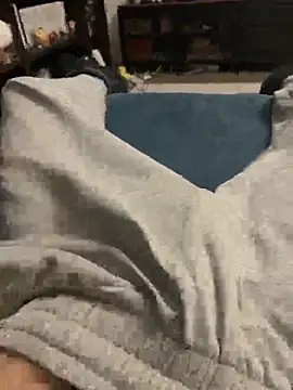 Frankieyyy1 online show from 02-13-26, 11:23