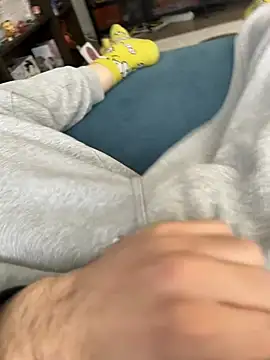 Frankieyyy1 online show from 03-28-26, 06:46