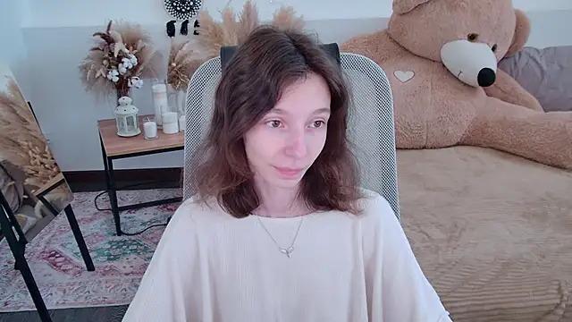 EmmanuellBrown online show from 04-27-26, 07:17